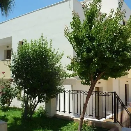 Apartment Newcastle Studios Malia (Crete)